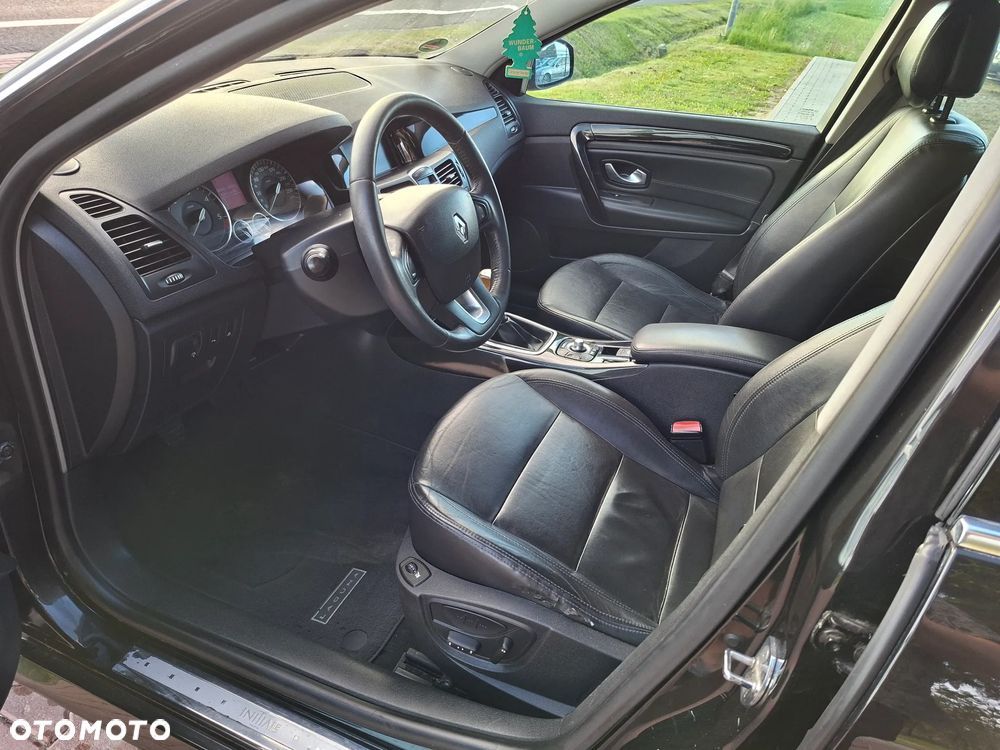 Renault Laguna 2.0 dCi FAP Initiale - 7