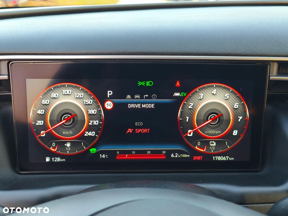 Hyundai Tucson - 25