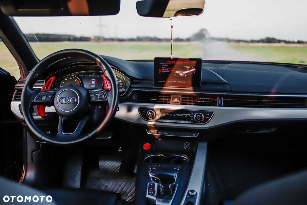 Audi A4 Limousine 2.0 TFSI ultra S tronic sport - 16
