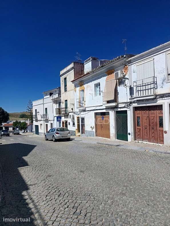 Apartamento T2 com Sótão, no Centro Histórico de Campo Maior - Grande imagem: 2/39