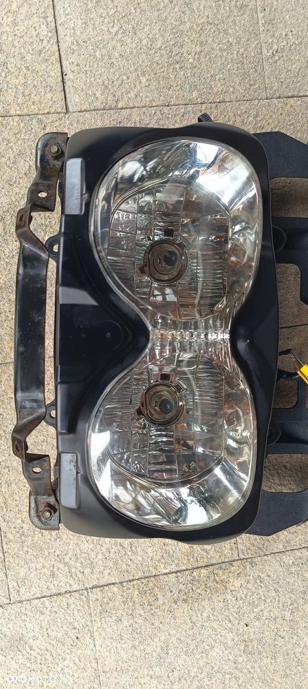 SUZUKI GSXF 750 KATANA JAJKO LAMPA REFLEKTRO STELAŻ ORYGINAŁ BARDZO ŁADNY ZESTAW - 2