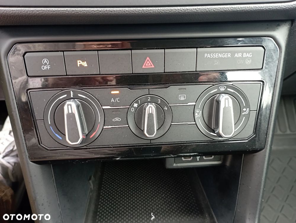 Volkswagen T-Cross 1.0 TSI Life - 14