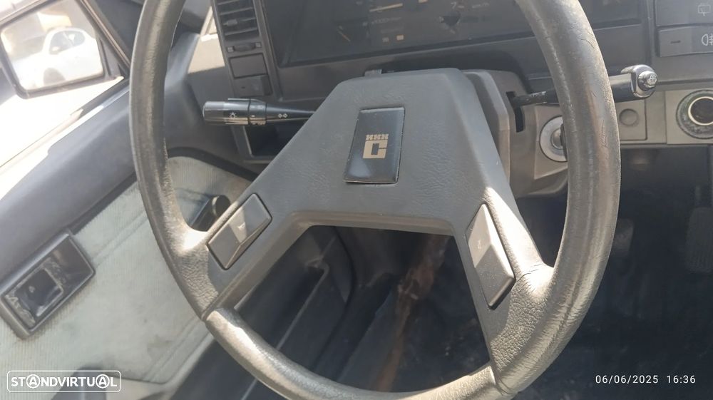 Toyota Corolla Hatchback 1.3 12v - 12