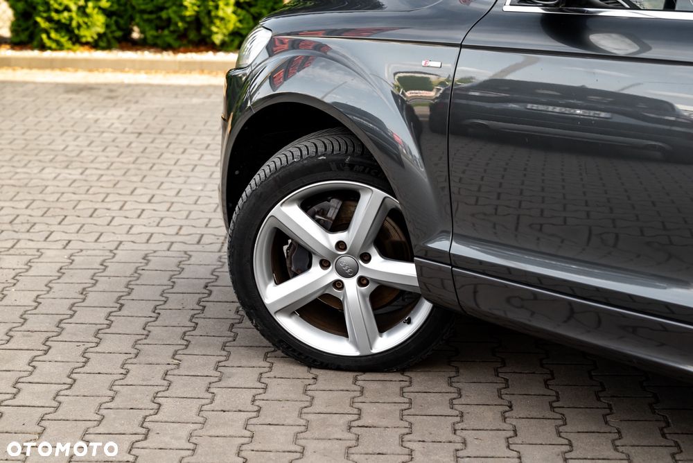 Audi Q7 3.0 TDI DPF quattro tiptronic - 15