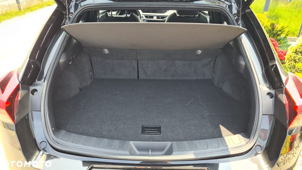 Lexus UX 250h GPF Prestige AWD - 29