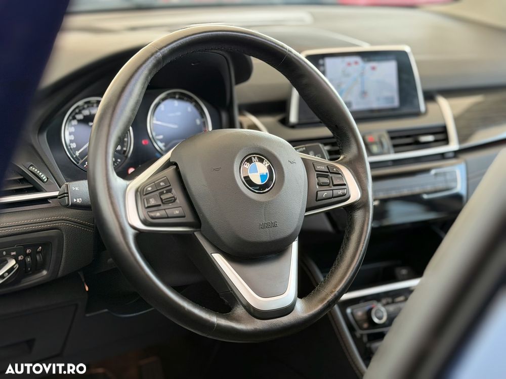 BMW Seria 2 218d Aut. Luxury Line - 18