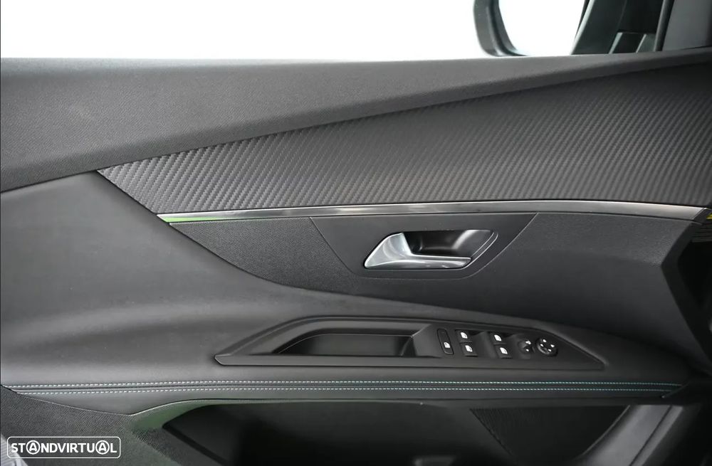 Peugeot 3008 225 e-EAT8 Allure Pack - 4
