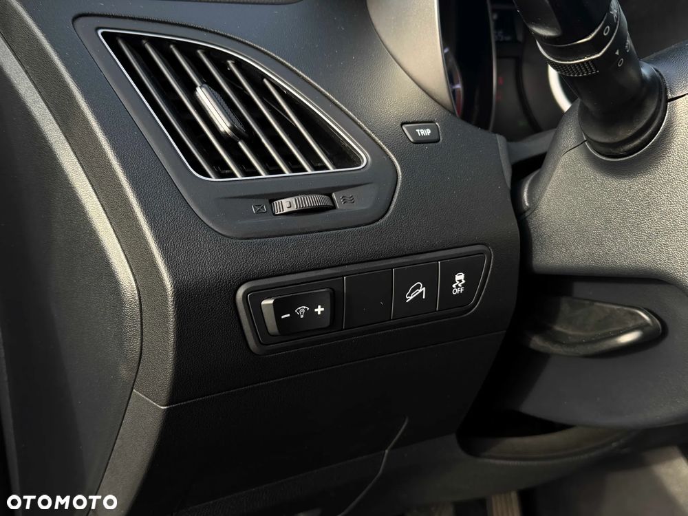 Hyundai ix35 2.0 2WD Comfort - 22