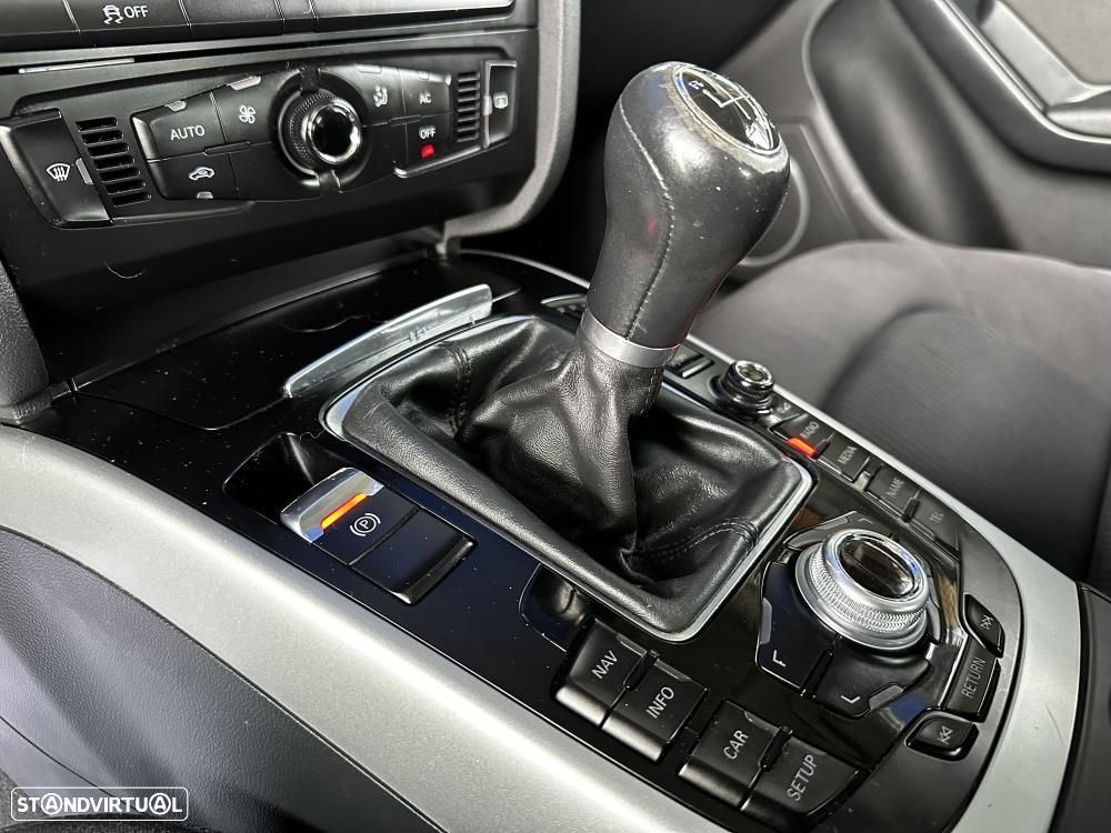 Audi A4 2.0 TDI Advance - 28