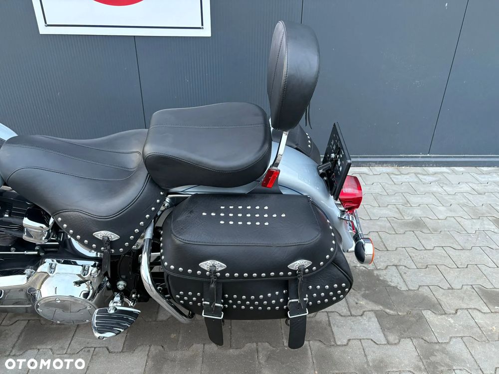 Harley-Davidson Softail Heritage Classic - 15