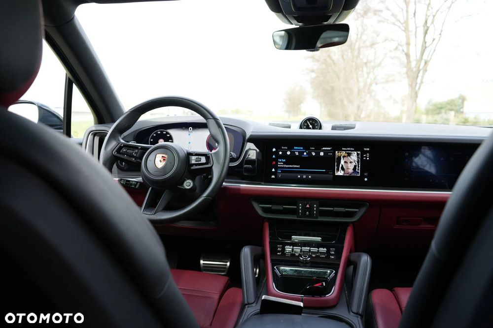 Porsche Cayenne Standard - 18