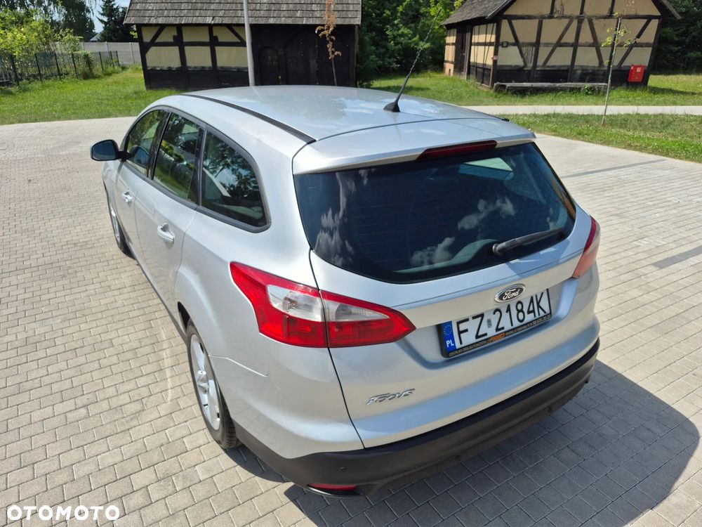 Ford Focus 1.6 TDCi Ambiente - 7