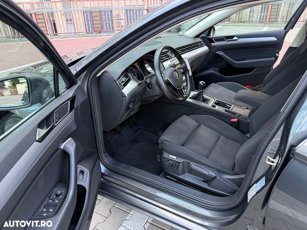 Volkswagen Passat - 6