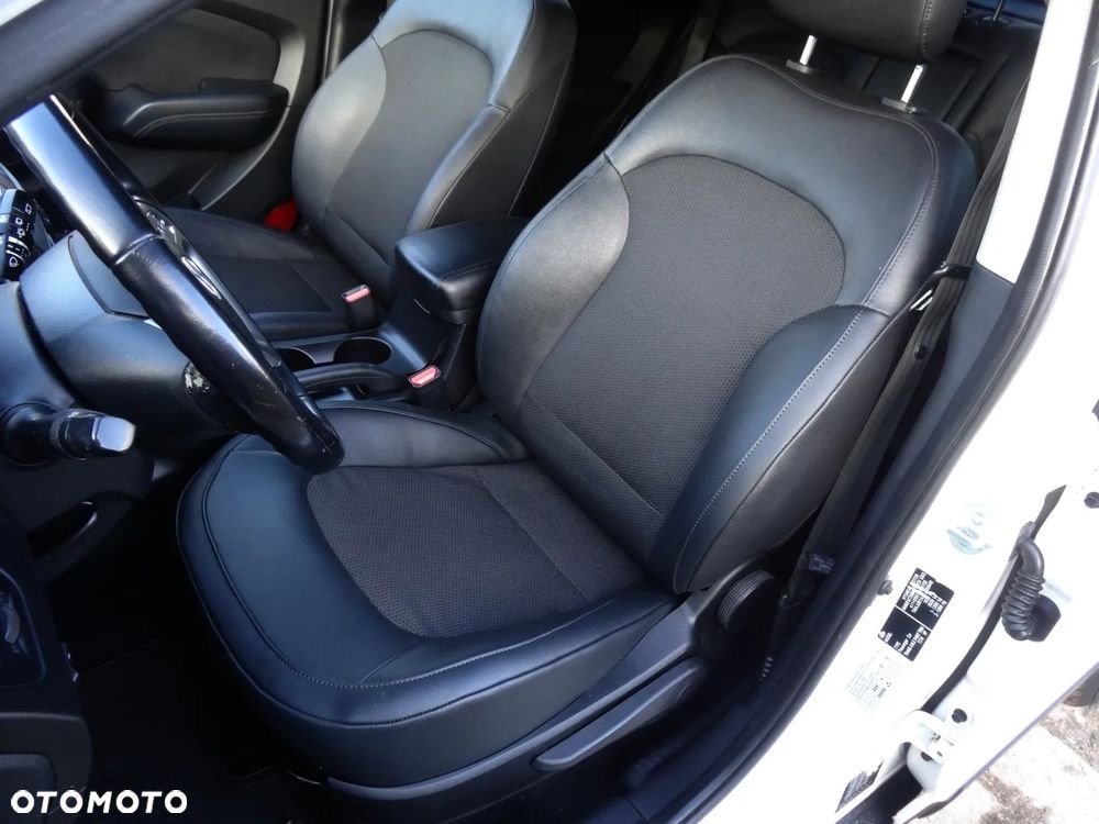 Hyundai ix35 1.6 GDI Comfort 2WD - 23