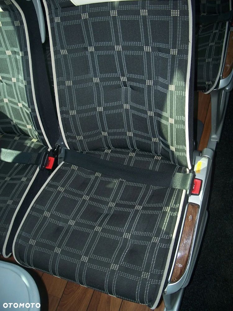 Mercedes-Benz TRAVEGO L 17RHD 3-y Osiowy - 8