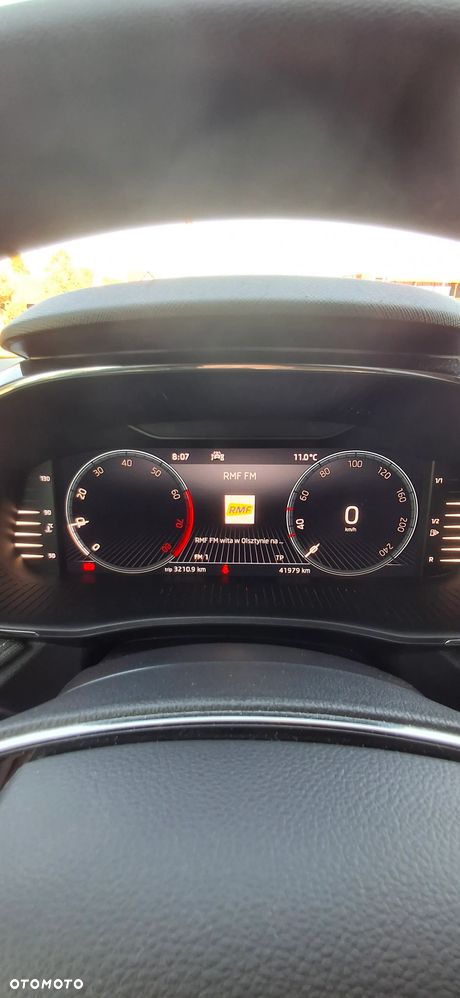 Skoda Fabia 1.0 Style - 4