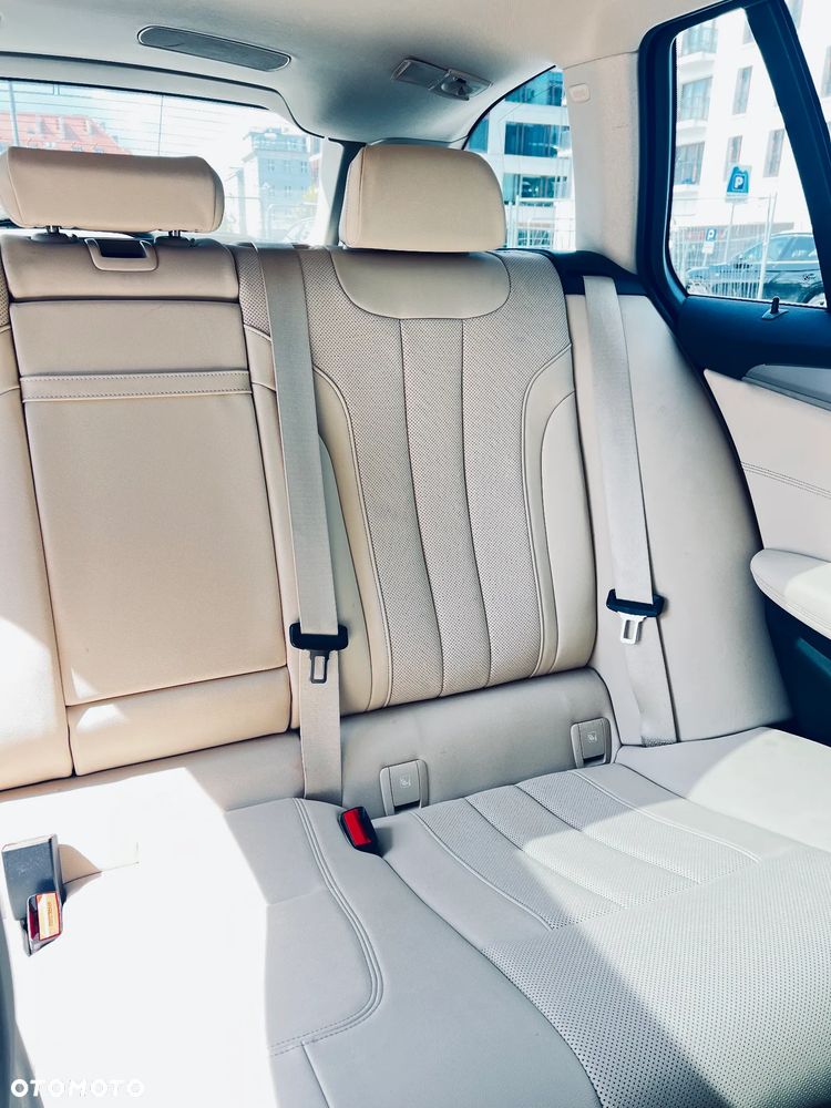 BMW Seria 5 520d xDrive Luxury Line sport - 20