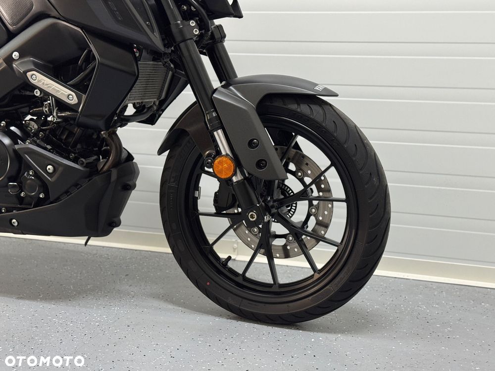 Yamaha MT - 7