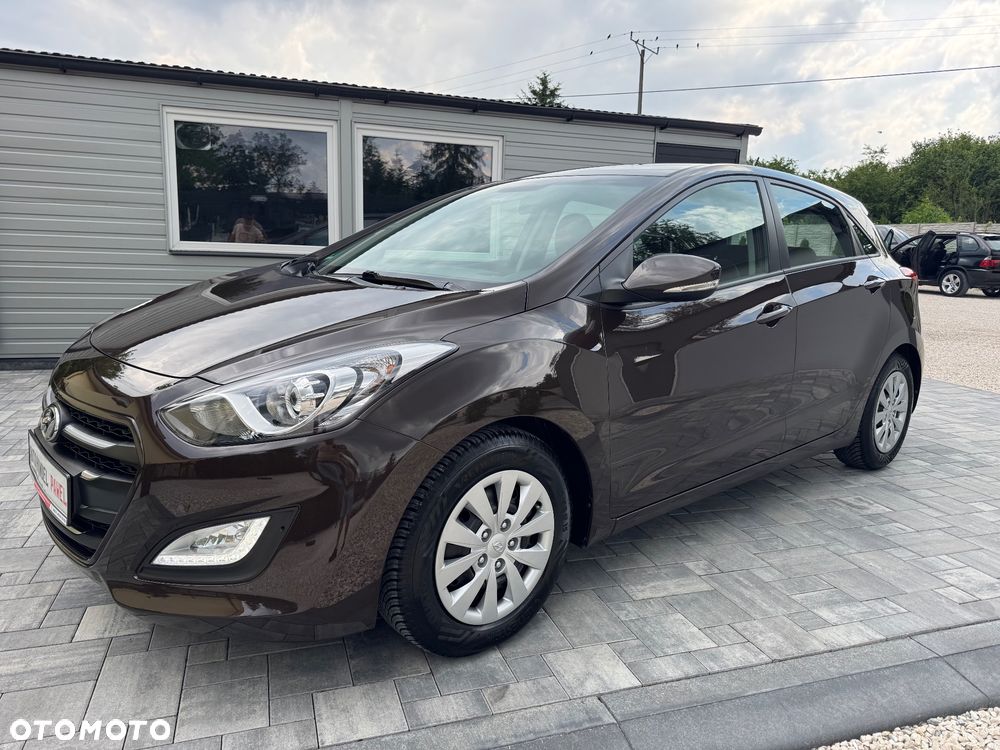 Hyundai i30 blue 1.4 Style - 12