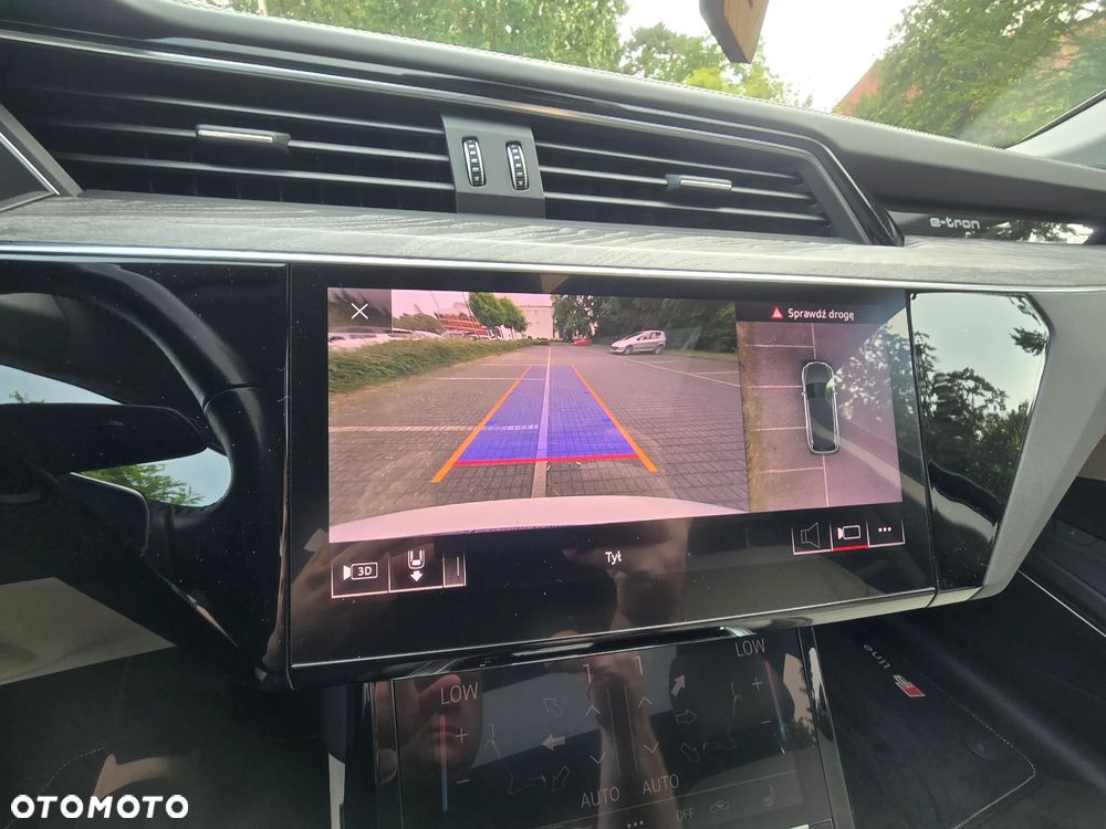 Audi e-tron 55 Quattro S Line - 17