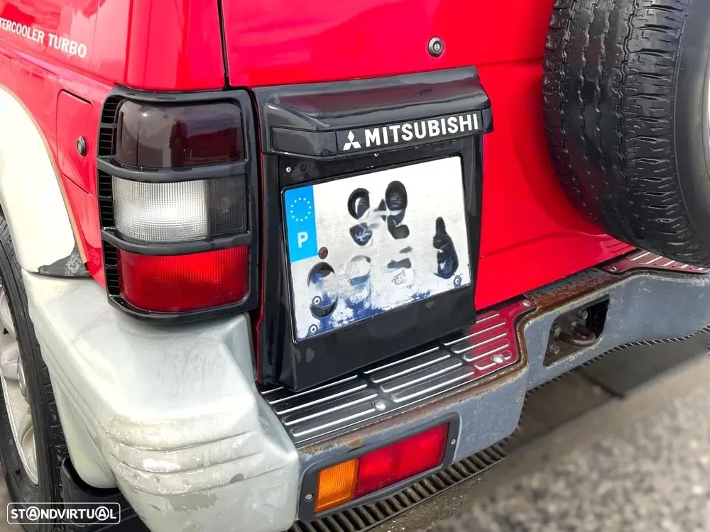Mitsubishi Pajero 2.5 TDi GLS - 8