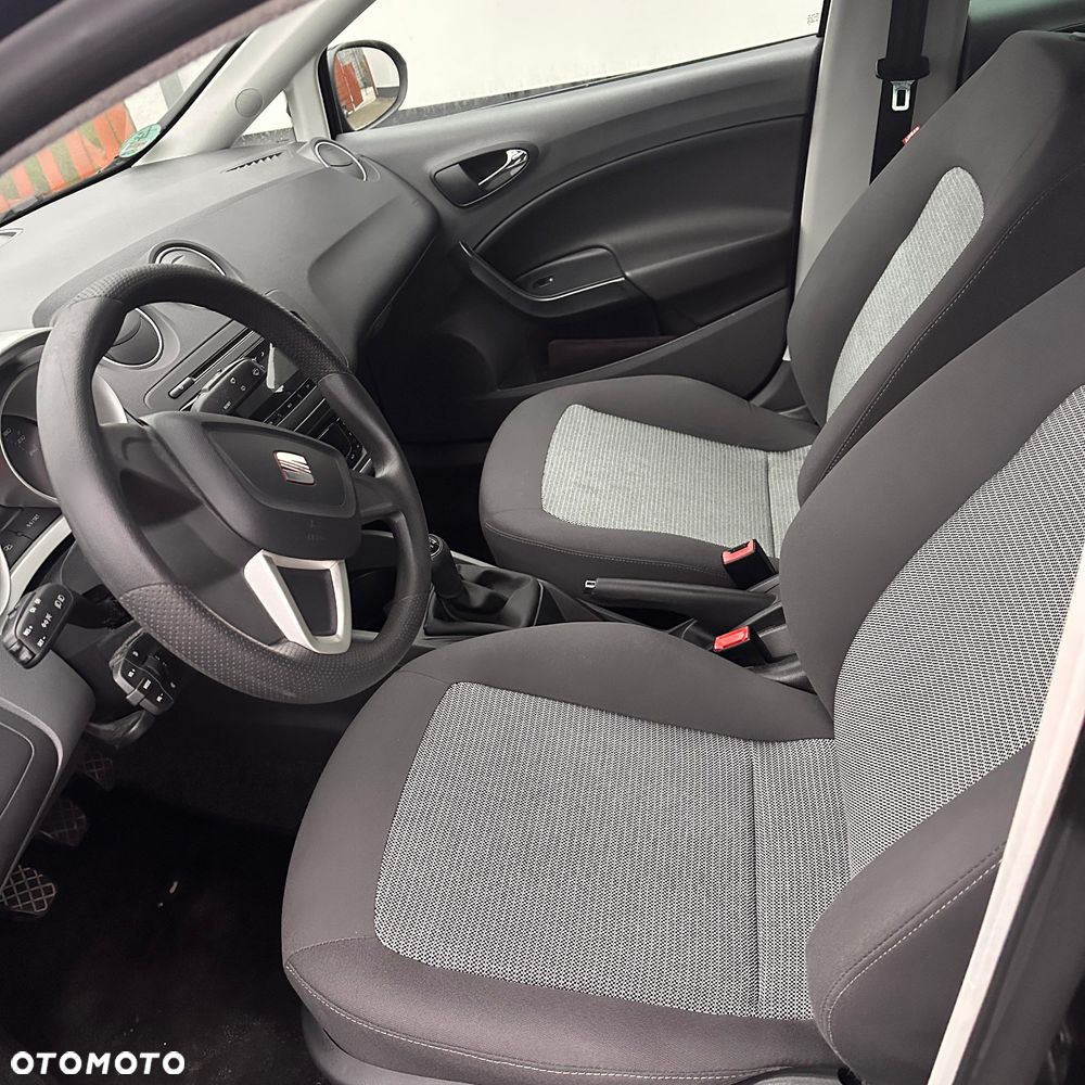 Seat Ibiza 1.4 16V Passion+ - 11