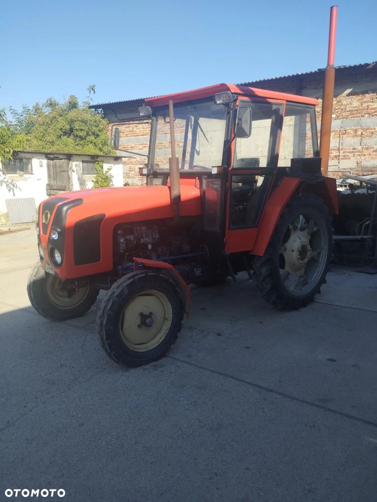 Ursus C4011 - 1