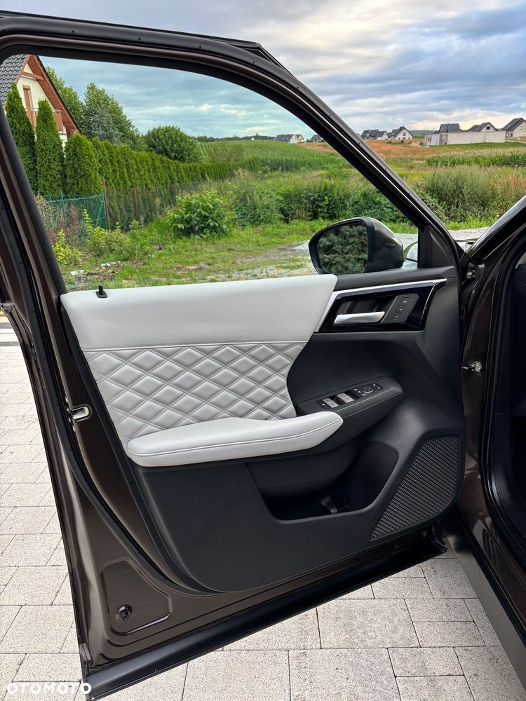Mitsubishi Outlander - 18