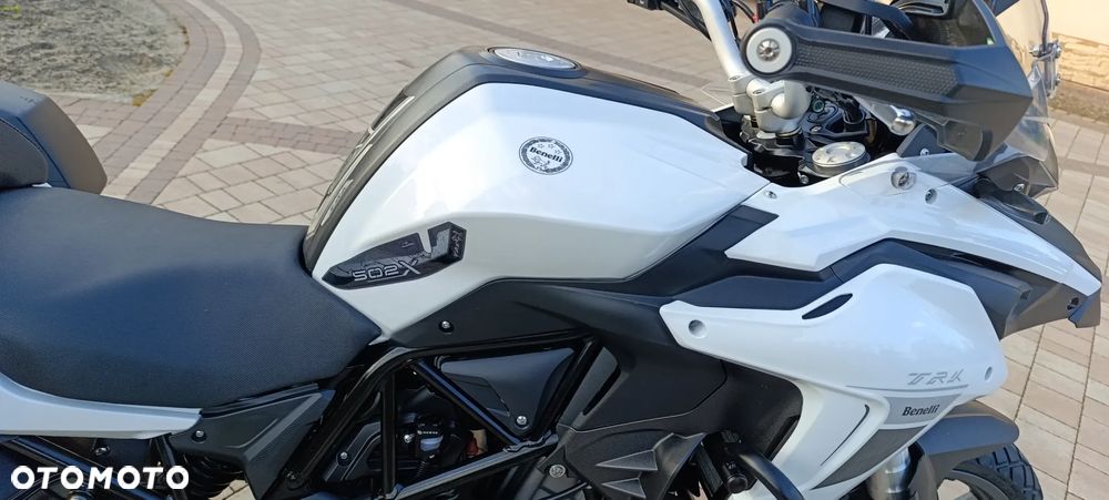 Benelli TRK 502 - 21