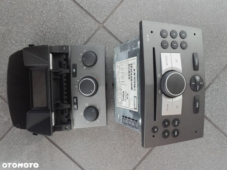 Radio wyświetlacz panel CD30 Opel Astra H Zafira B - 1