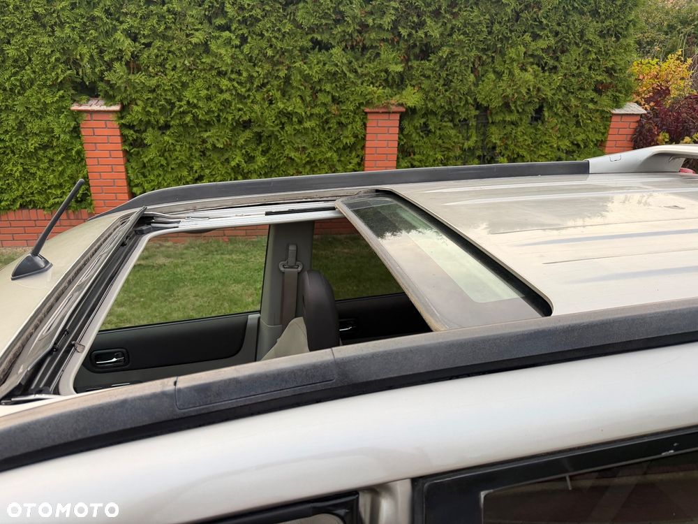 Nissan X-Trail 2.2 dCi 4x4 Columbia - 34