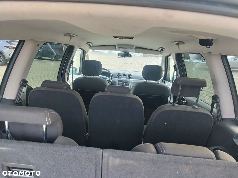 Ford Galaxy 1.6 TDCi Trend - 8