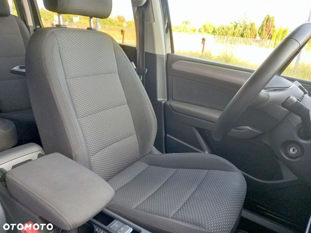 Volkswagen Touran 2.0 TDI BMT Comfortline Plus DSG - 15