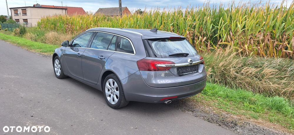 Opel Insignia - 11