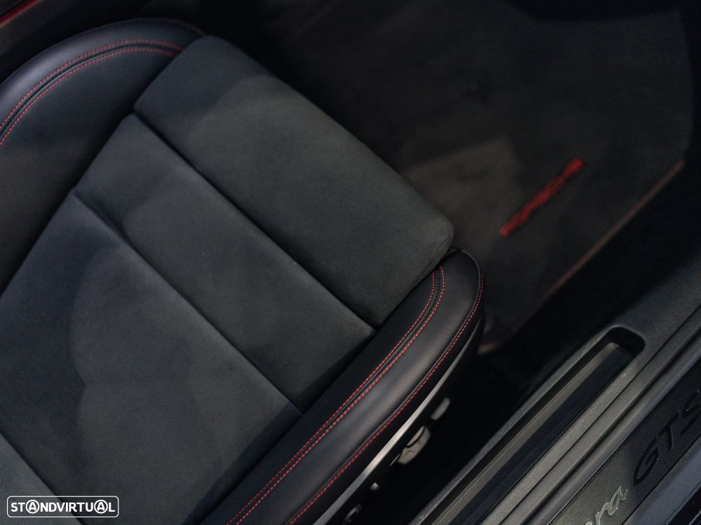 Porsche 911 (992) Carrera GTS PDK - 33