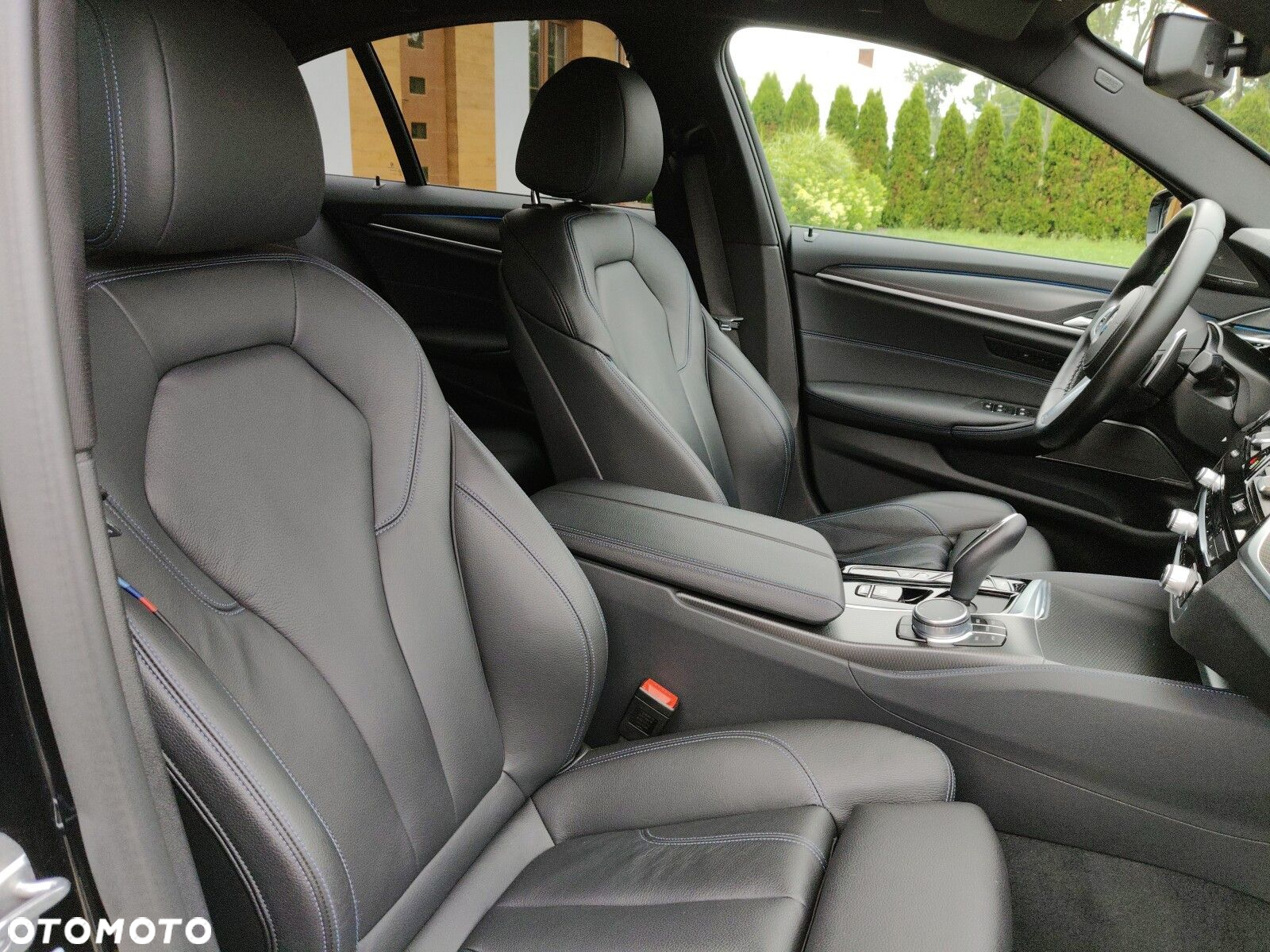 BMW Seria 5 530e xDrive M Sport sport - 24