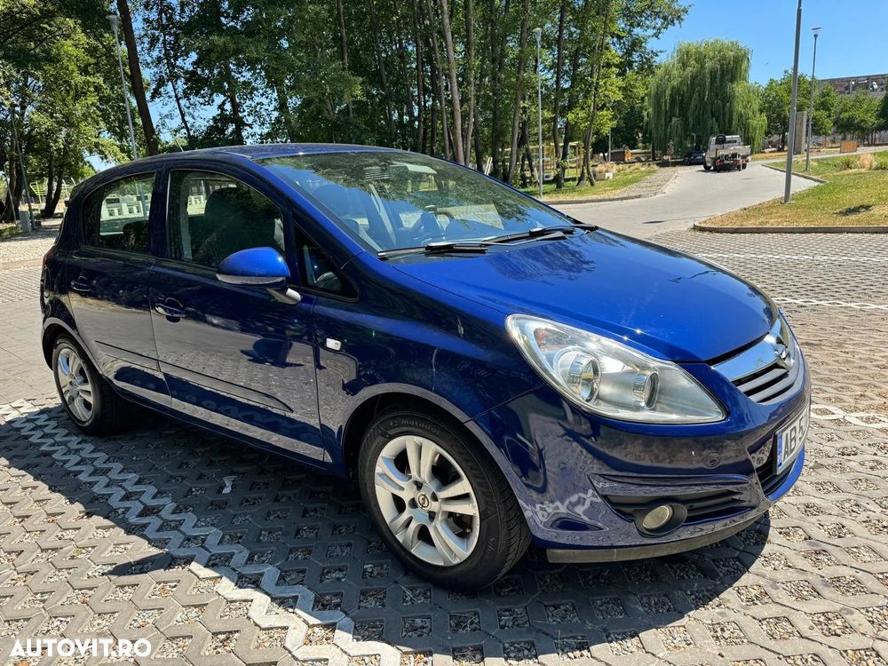 Opel Corsa 1.3 CDTI Enjoy - 1