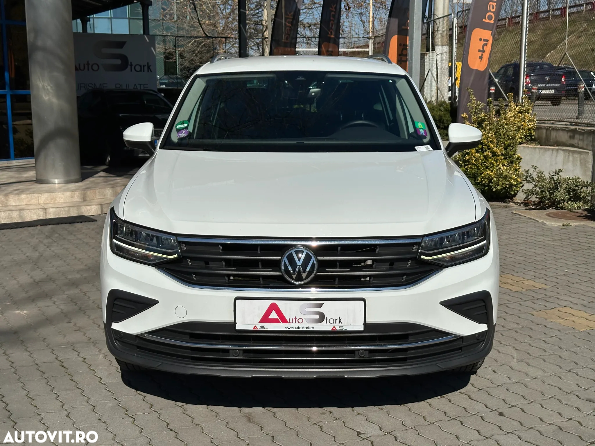 Volkswagen Tiguan 1.5 eTSI OPF DSG Life - 12