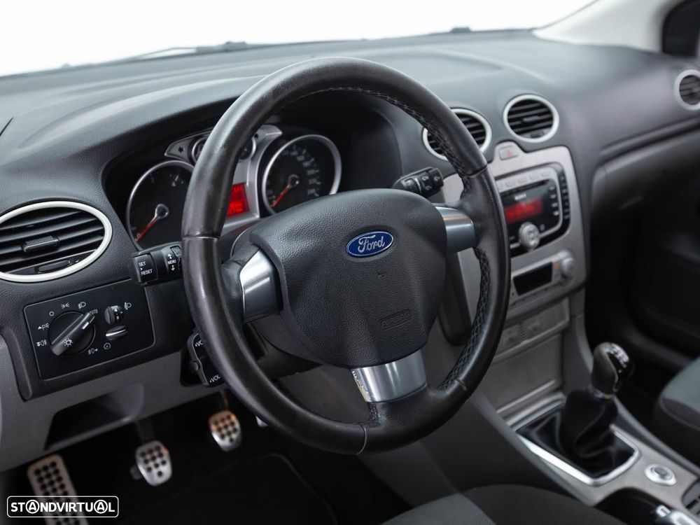 Ford Focus - 14