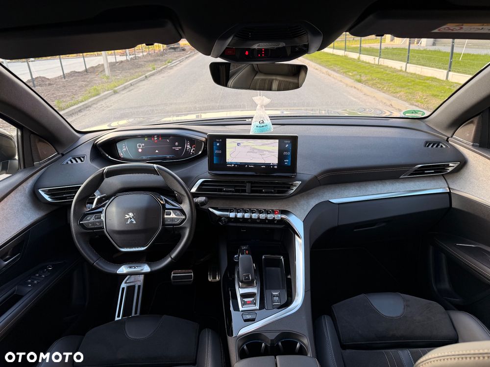 Peugeot 3008 1.6 PureTech GT S&S EAT8 - 24