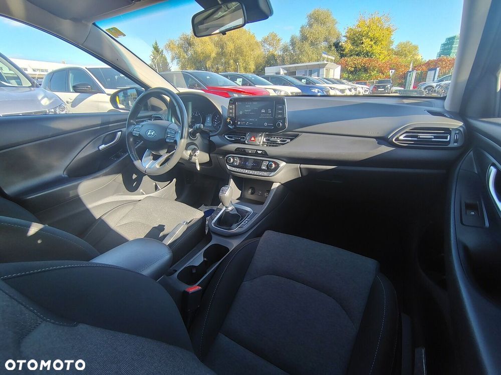 Hyundai i30 1.5 DPI Comfort - 9