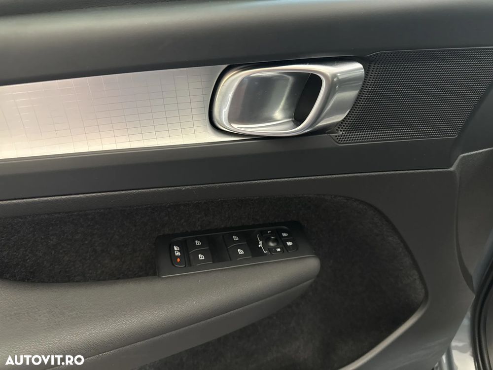 Volvo XC 40 - 15