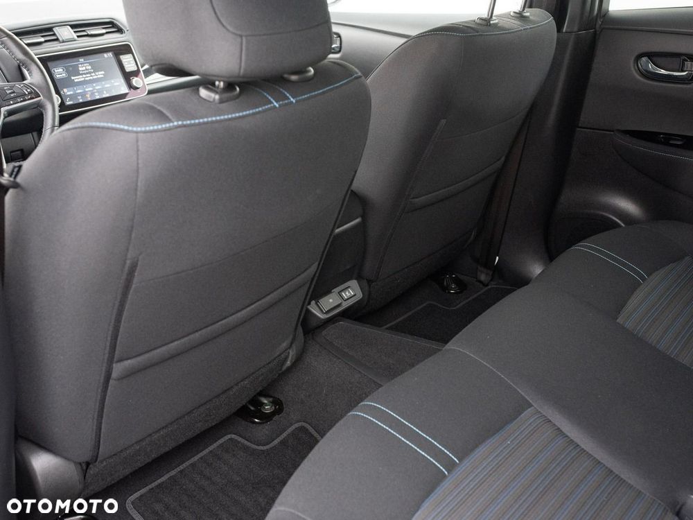 Nissan Leaf 40kWh N-Connecta - 26