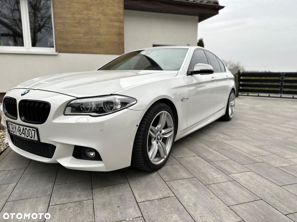 BMW Seria 5 535i Sport-Aut - 2