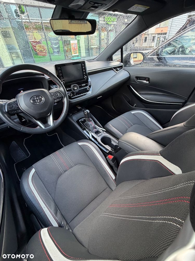 Toyota Corolla 2.0 Hybrid GR Sport - 17