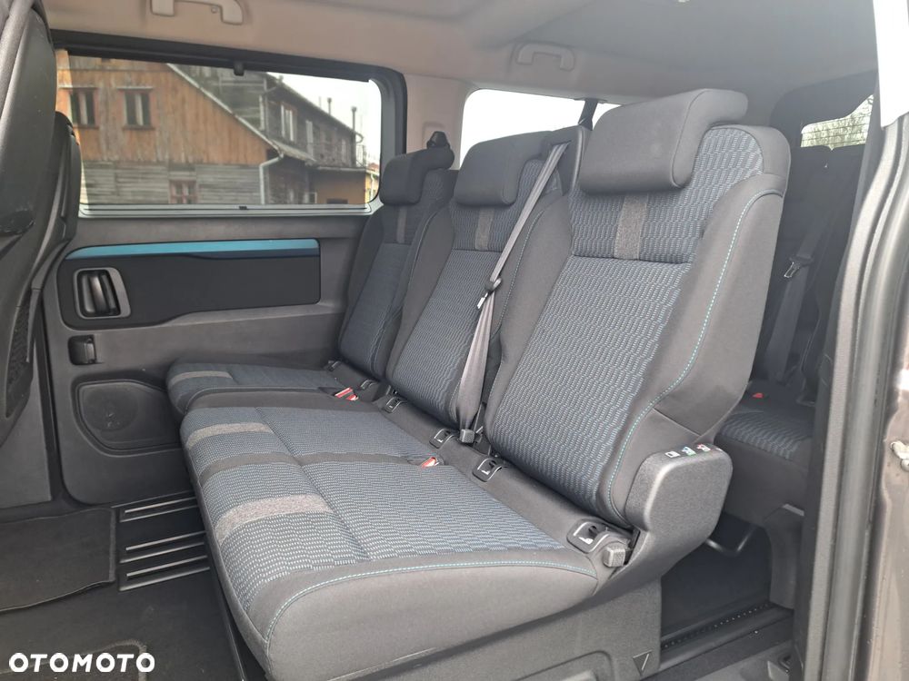 Peugeot Traveller 2.0 BlueHDi Long Business Vip - 18