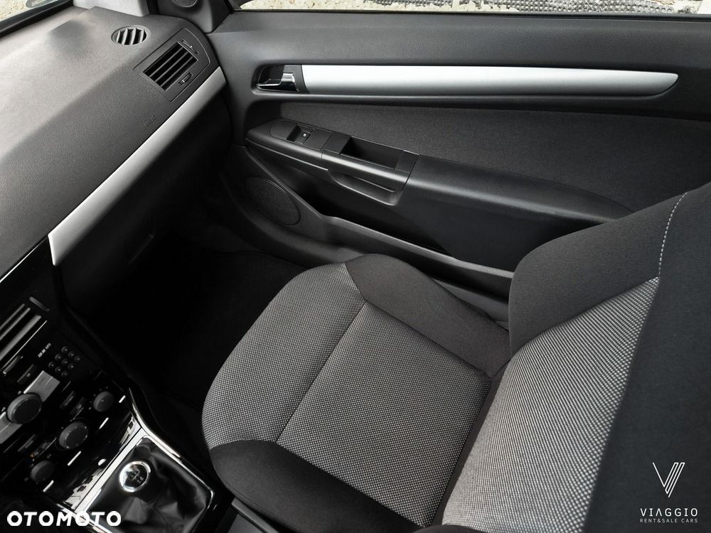 Opel Astra - 18