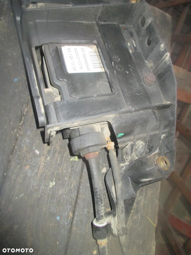 Hamulec ręczny elektryczny Renault Scenic II 0018094840 8200311379 - 3