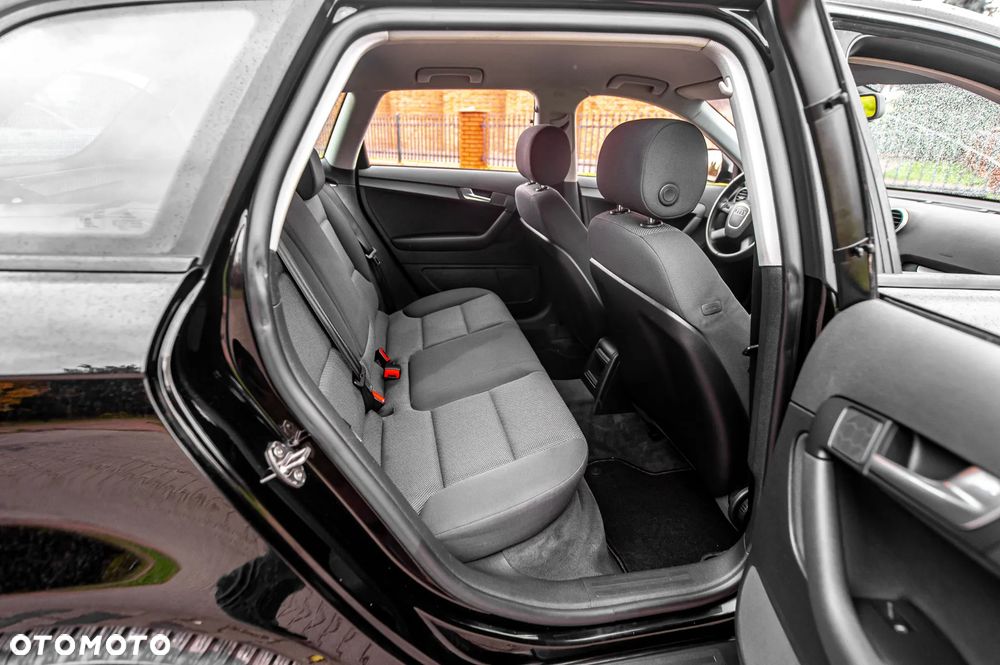 Audi A3 Sportback 1.6 Ambition - 34