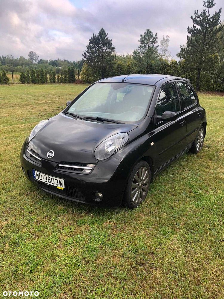 Nissan Micra - 1